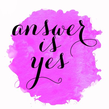 Soyut pembe suluboya tasarımı, boyalı su dokusunu yakından yıkar. Minimalist ve lüks arka plan.