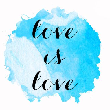 Soyut pembe suluboya tasarımı, boyalı su dokusunu yakından yıkar. Minimalist ve lüks arka plan.