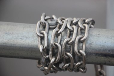 metal zincir yakın çekim görünümü