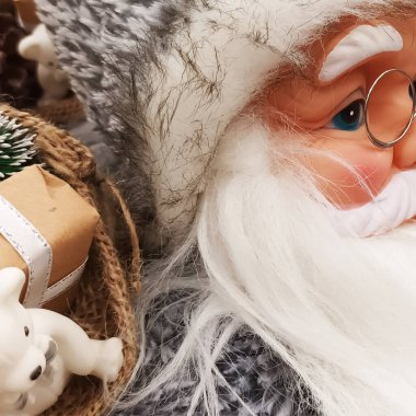 Yeni yıl süslemeleri. Noel süslemesi. Noel Baba