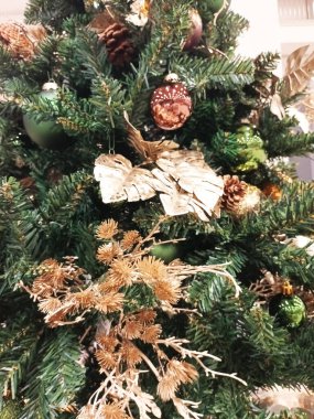 Noel arkaplanı, dekor ve oyuncaklar manzarayı kapatır 