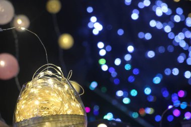 Noel ışıkları renkli arka plan 