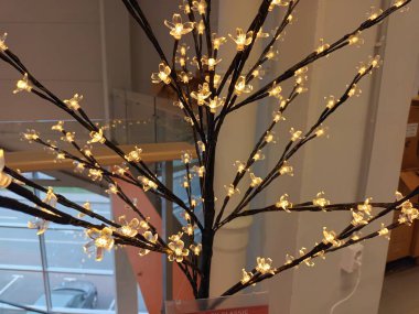 Noel süslemeleri yakın görünüm, şenlik arka planı 