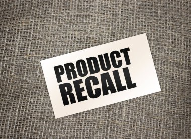 Çuval bezi üzerinde ProDUCT RECall yazan kart. iş kavramı