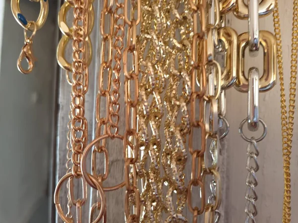 Golden Metal Chains Close View — ストック写真