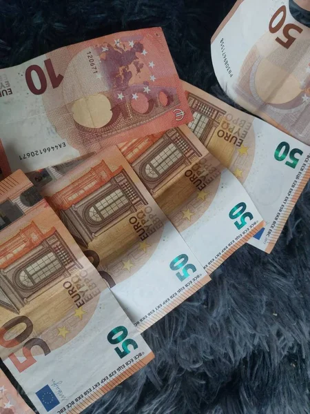 Para Kavramı Geçmişi Euro Banknotları Kapanıyor — Stok fotoğraf
