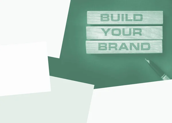 빈티지 스타일의 당신의 브랜드를 만들어 마케팅 개념을 결합하는 — 스톡 사진