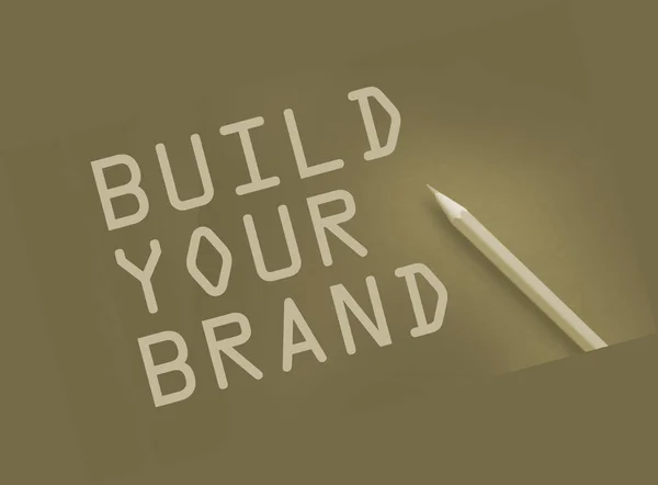 노란색 연필을 사용하여 단어들을 짓는다 마케팅 비즈니스 스타트업 개념을 랜딩하는 — 스톡 사진