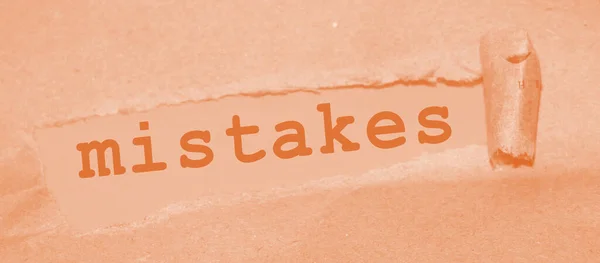 Gescheurd Papier Met Tekst Mistakes Business Concept — Stockfoto