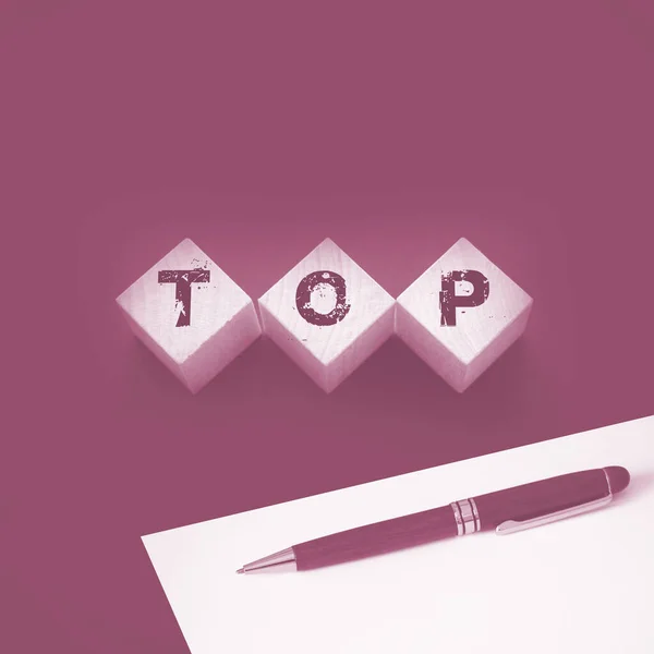 Top Word Wooden Cubes Pen Leadership Winner Concept — Foto de Stock