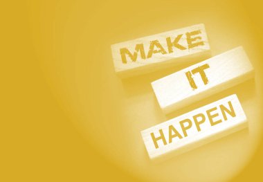 Tahta bloklara yazılmasını sağla. Motivasyon koçluğu kariyeri ve iş konsepti.