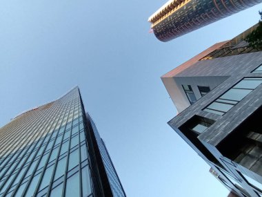 Şehir sokakları yazın görünüyor, Vilnius, Litvanya