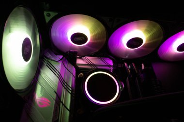 Sistem biriminde gece ana kartın aydınlanması