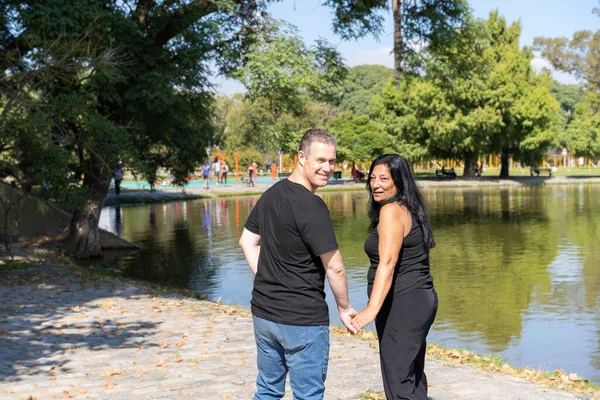 Multi Ethnic Couple Formed Andean Woman Caucasian Man Walking Lake — Zdjęcie stockowe