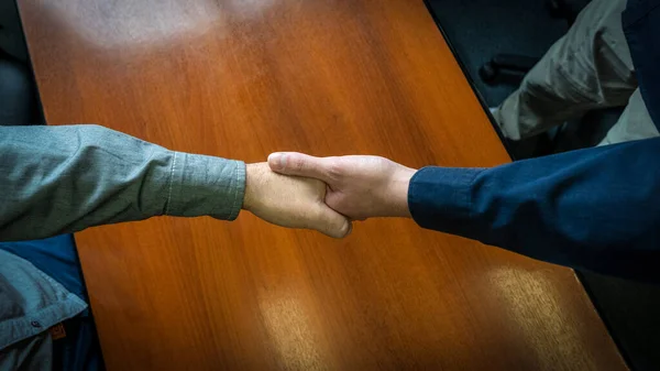 Close Overhead Shot Two Men Shaking Hands Concept Deal Agreement — Foto de Stock
