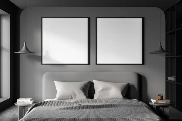 Interior Kamar Tidur Gelap Dengan Tempat Tidur Dan Bantal Meja — Stok Foto
