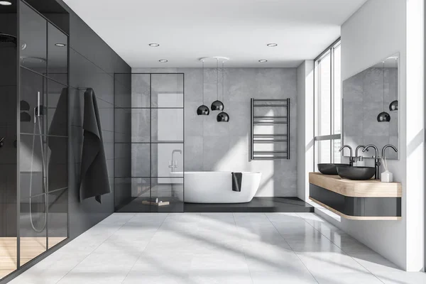 Cuarto Baño Con Bañera Ovalada Tabiques Vidrio Enmarcados Tocador Elegante — Foto de Stock