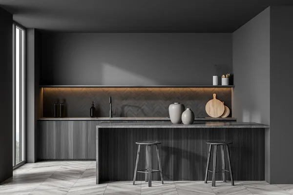 Modernes Küchendesign Mit Beleuchteten Regalen Holzmaterialien Zwei Hockern Frühstückstheke Und — Stockfoto