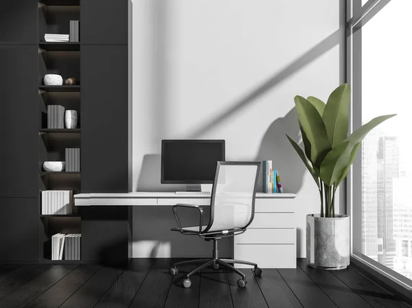 白と黒の家具 街の景色を望む窓 机の上のPc ラックの本 黒の寄木細工の床とオフィスの部屋のインテリア コピースペースの空白の壁 3Dレンダリング — ストック写真