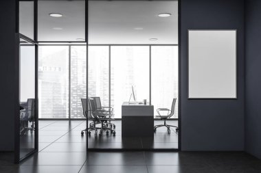 İçi boş beyaz poster, panoramik pencere, masaüstü, rahat koltuk, masa ve beton zemin olan karanlık ofis odası. Çalışma süreci için mükemmel bir yer. Minimalist tasarım. Model yap. 3d oluşturma
