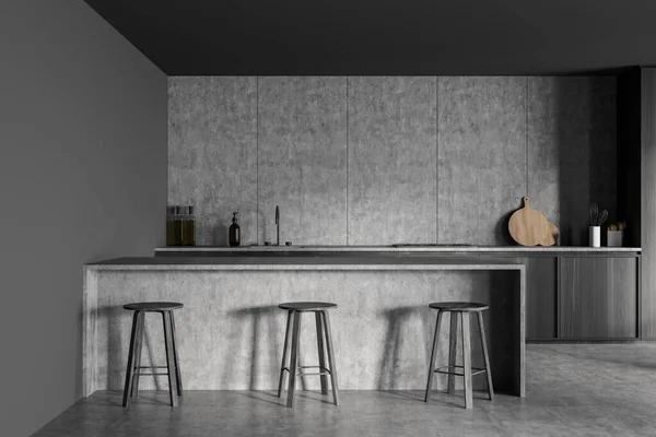 Graue Kücheneinrichtung Mit Tisch Und Drei Barstühlen Auf Grauem Betonboden — Stockfoto