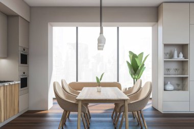 Parlak mutfak odasının iç tarafında panoramik pencere, New York şehri manzarası, dört sandalye, çift fırın, masa, dolap ve ahşap parke zemin. Minimalist tasarım kavramı. 3d oluşturma