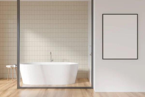 Interior Sala Banho Leve Com Banheira Branca Atrás Divisória Vidro — Fotografia de Stock