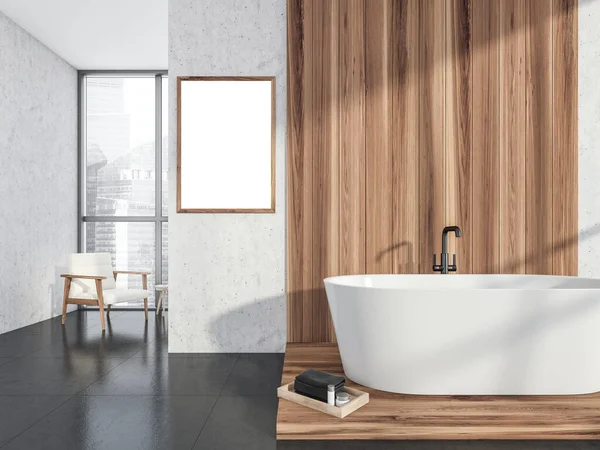 Beyaz Otel Banyosunda Ahşap Görünümlü Banyo Küveti Olan Duvar Modeli — Stok fotoğraf