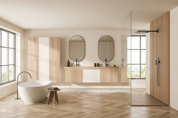 Wooden Bathing Room Interior Tub Two Sinks Mirrors Douche Glass — Zdjęcie stockowe