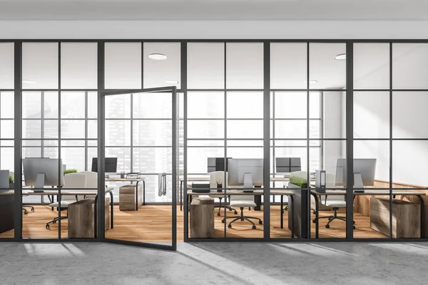 Büroinnenraum Aus Holz Mit Sesseln Und Auf Dem Tisch Der — Stockfoto