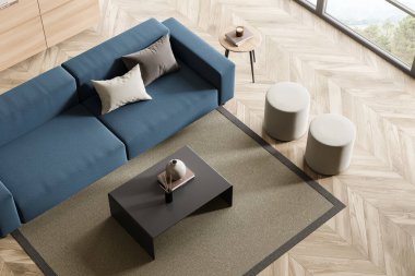 Mavi kanepe, sehpa, halı ve parke zemini ve kırsal alanda penceresi olan ışık odası manzarası. Minimalist misafir alanı, 3B görüntüleme