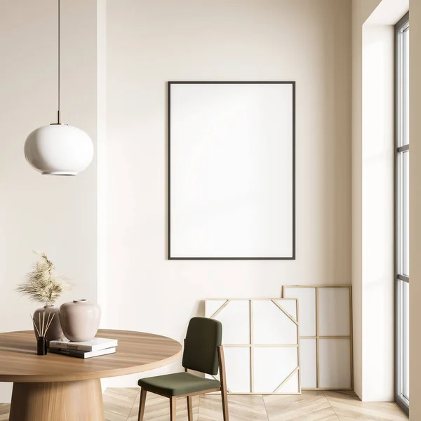 Luminoso Salón Interior Con Afiche Blanco Vacío Ventana Panorámica Silla — Foto de Stock