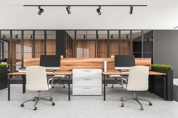 사무실에 의자와 컴퓨터가 테이블 콘크리트 유리문 뒤에서 회의와 회의실입니다 렌더링 — 스톡 사진