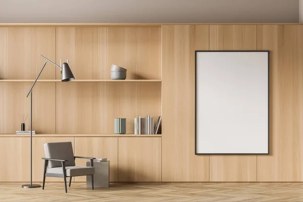 仿制的空间造型墙有海报在别墅客厅设计内部 米色家具在明亮的墙壁 硬木地板 扶手椅与灯 放松的概念 3D渲染 — 图库照片