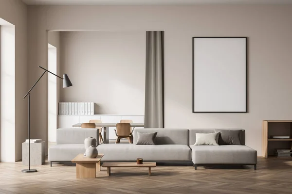 Helles Wohnzimmer Mit Leerem Weißen Poster Sofa Eichenholzboden Regal Couchtisch — Stockfoto