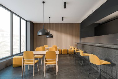 Kasaba manzaralı panoramik pencereli, sandalyeli masalar bar sandalyeli tezgah, puf ve beton zemin. Minimalist tasarım kavramı. Yaratıcı fikir için yer var. 3d oluşturma
