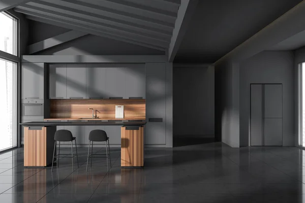 Dunkler Küchenraum Mit Spüle Schreibtisch Grauen Wänden Kühlschrank Panoramafenster Konzept — Stockfoto