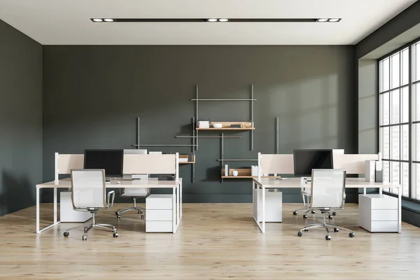 Coworking Space Interieur Mit Schreibtisch Und Weißem Sessel Auf Hartholzboden — Stockfoto