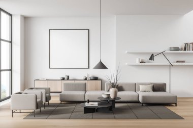 Beyaz oturma odasının içinde kanepe, iki koltuk, şifonyer ve dekorasyonlu askı, ahşap zeminde halı. Pencere ve maket poster, 3B görüntüleme