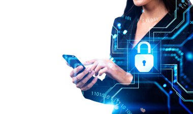 İş kadını akıllı telefona dokunuyor. Dijital teknoloji ve ikili kodlama. Siber güvenlik ve bilgi koruması kavramı. Boşluğu kopyala
