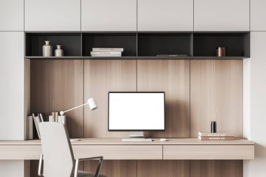 Masaüstü boş, beyaz monitörü, koltuğu, kemeri, rafları, kitapları, dolabı olan parlak bir çalışma odası. Minimalist tasarım kavramı. Çalışma süreci için yer var. 3d oluşturma