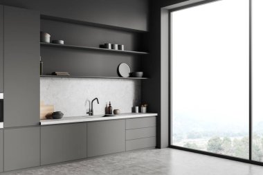 Karanlık mutfak odasının iç tarafında panoramik pencere, dolap, lavabo, çanak çömlekli raflar, beton zemin, gri duvarlar. Minimalist tasarım kavramı. Yaratıcı fikir için yer var. 3d oluşturma
