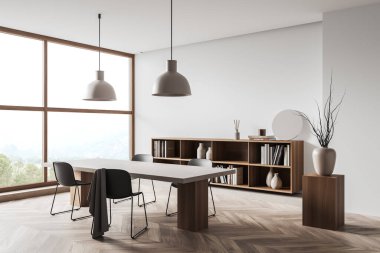 Beyaz yemek odası içinde sandalyeler ve ahşap zemin üzerinde masa, yan manzara, sanat süslemeleri ve lambaları olan şifonyer. Kırsal kesimde panoramik pencere. 3B görüntüleme