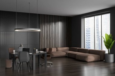 Karanlık ofis odasının iç tarafında Singapur manzaralı panoramik pencere, kanepe, dizüstü bilgisayarlı masa ve meşe ağacından zemin. Çalışma süreci ve buluşma yeri kavramı. 3d oluşturma