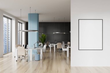 Ofis odasının içini boş beyaz poster, Singapur manzaralı panoramik pencere, koltuk, dizüstü bilgisayarlı masa ve meşe ağacından zemin. Çalışma için uygun bir yer. Model yap. 3d oluşturma