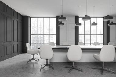 Beyaz koltuklu, laptoplu, gri beton zeminli karanlık konferans odası. Ofis toplantı odası, lambalar, panoramik pencere şehir manzarası. 3B görüntüleme