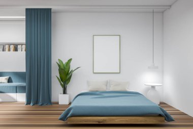 Mavi yatak odasının önü boş beyaz poster, yatak odası, kanepe, yatağın yanı, kitaplarla dolu raf, çiçek ve meşe ağacından zemin. Minimalist tasarım kavramı. Yaratıcı bir fikir. Model yap. 3d oluşturma