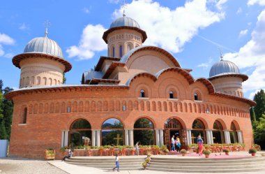 4 Eylül 2021 - Romanya 'da Curtea de Arges: Catedrala Arhiepiscopala Regala