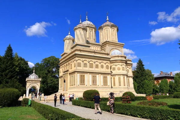 2021 루마니아의 아르게 수많은 방문객 수도원의 — 스톡 사진