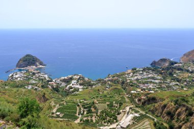 İtalya 'daki Ischia adasındaki Sant Angelo manzarası
